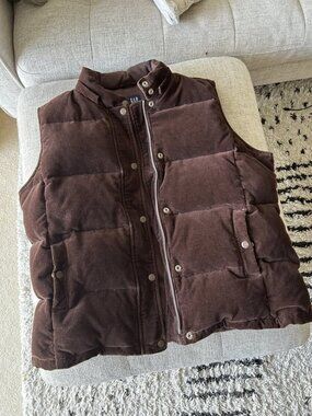 GAP / Chocolate Brown / Down-Filled Corduroy Vest / XL